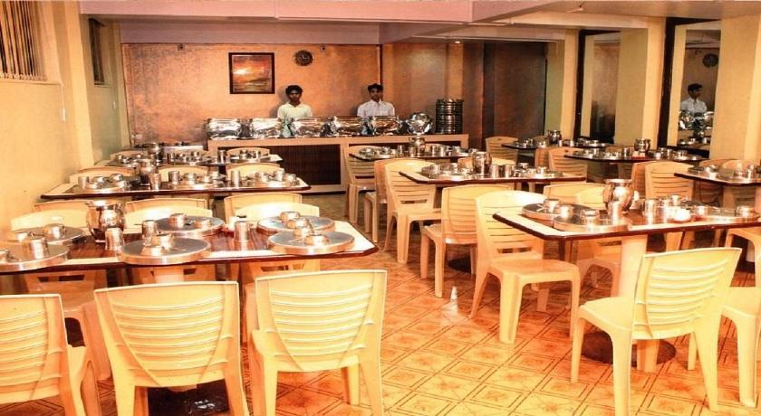 Hotel Rahil International Mahābaleshwar Eksteriør bilde