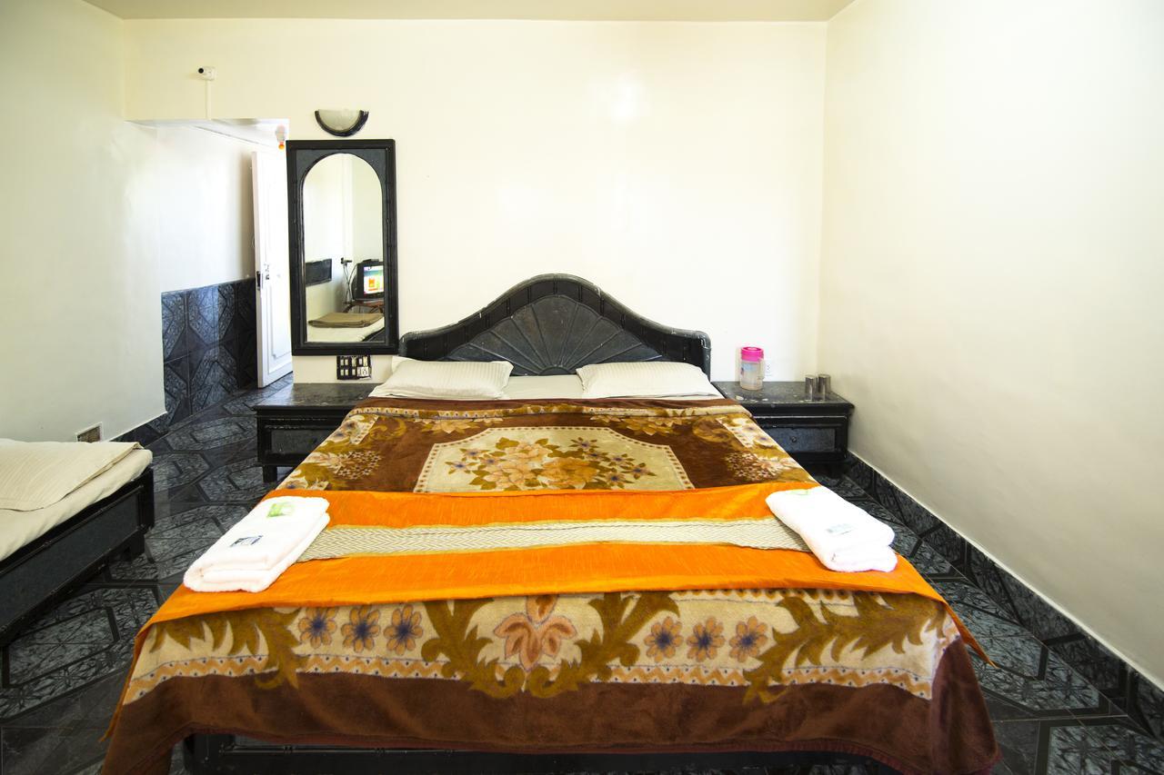 Hotel Rahil International Mahābaleshwar Eksteriør bilde